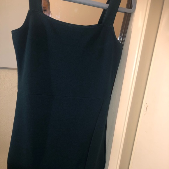 Turquoise dress with sexy slit in front size M, 16 inches PTP, 36 inches long - Picture 5 of 7
